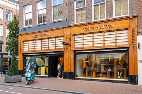 louis vuitton pc hooftstraat solliciteren|louis vuitton job application.